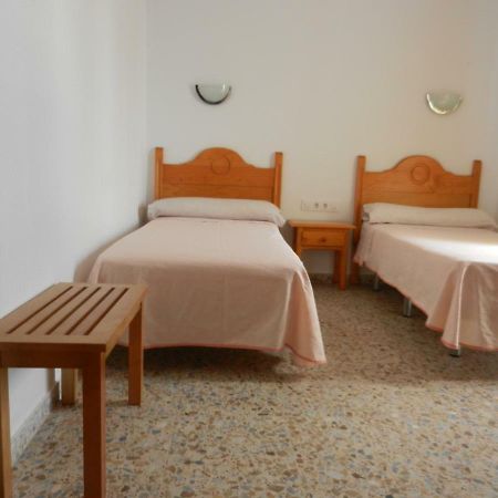 Hostal Paco Pepe Conil De La Frontera Exterior photo