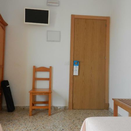 Hostal Paco Pepe Conil De La Frontera Exterior photo
